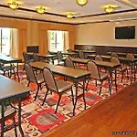 Comfort Inn & Suites Near Lake Lewisville 