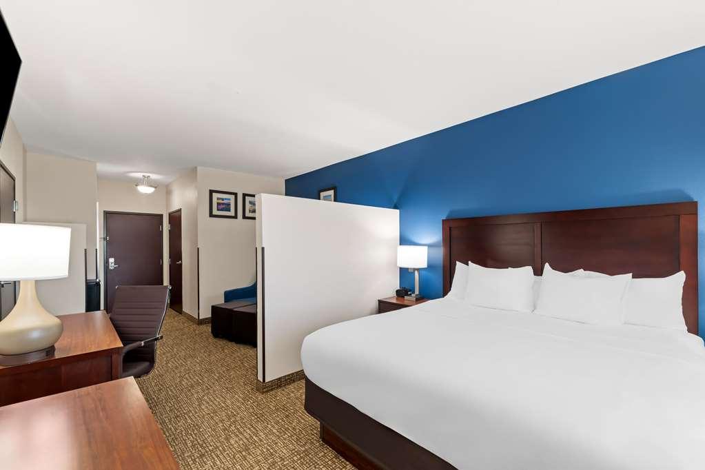 Comfort & Near Lake Lewisville